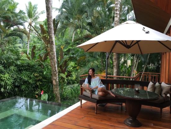 Four Seasons Resort Bali недалеко от Саяна