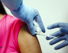 Почему вакцину против коронавируса колят в руку?