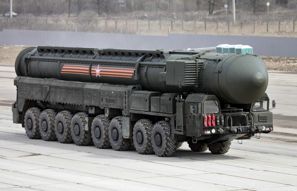 Что собой представляет российская ракета "Ярс"?