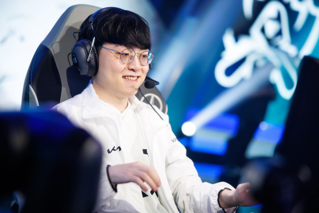 10 лучших киберспортсменов по League of Legends 2021 года