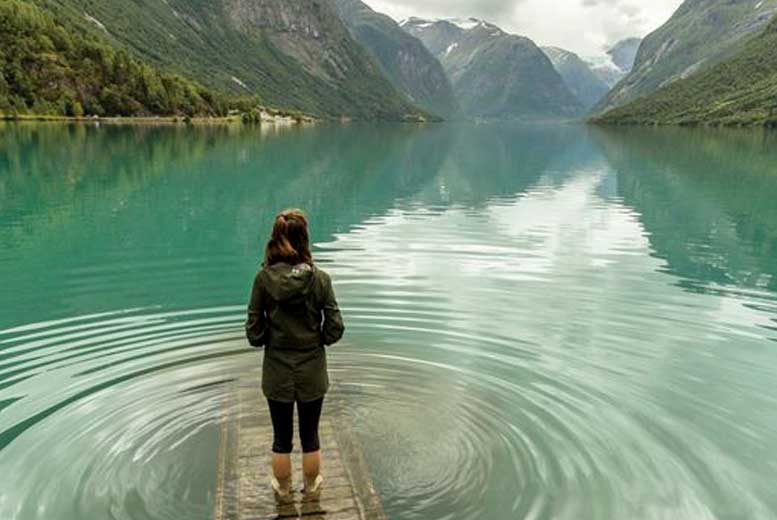 Трагическая история прекрасного норвежского озера
