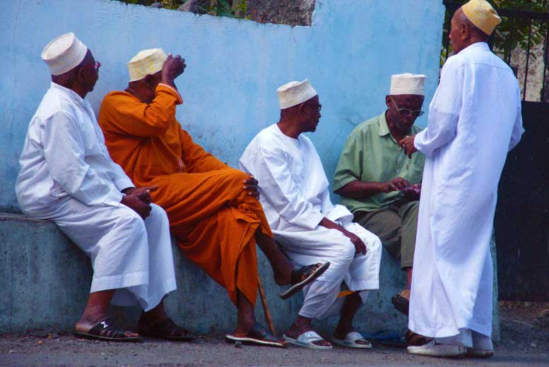 Какую религию исповедуют на Коморских островах?