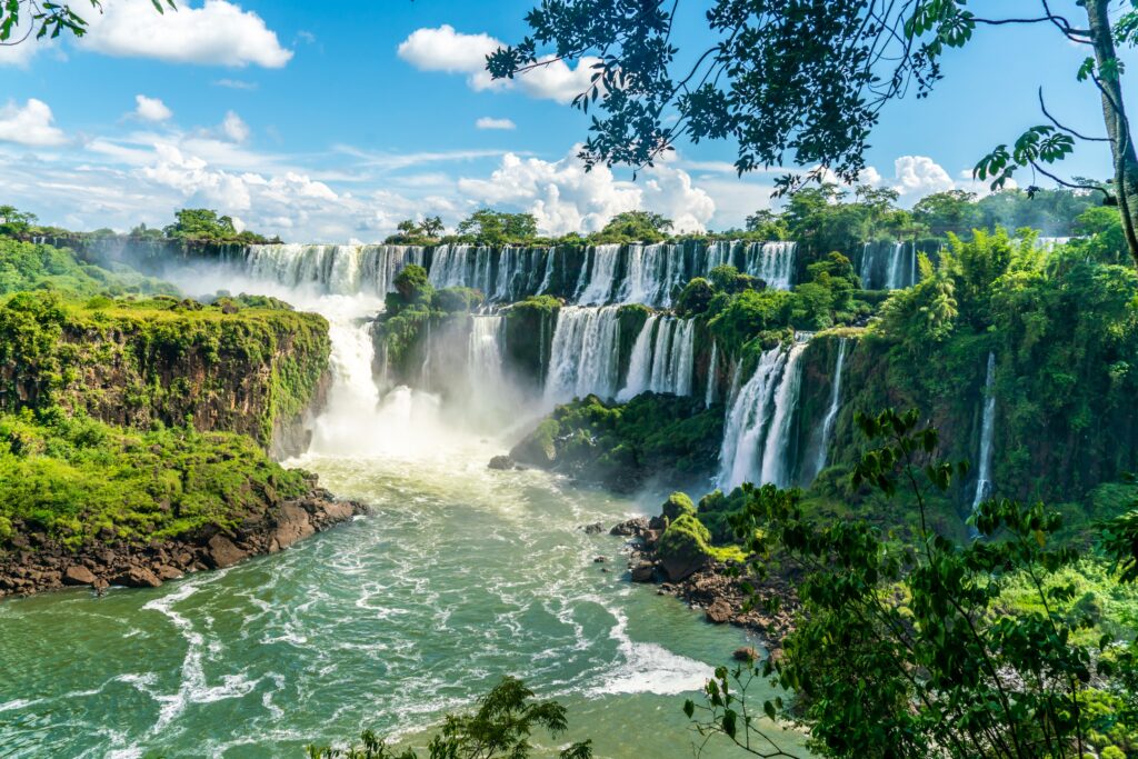 Водопады Игуасу - Бразилия, Аргентина