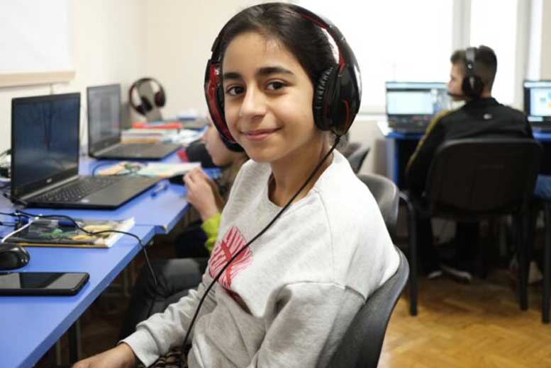 Израильский фонд создает “умные классы” для детей украинских беженцев
