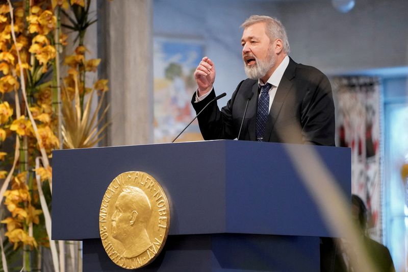 Муратов выставит на аукцион Нобелевскую медаль, а вырученные средства пожертвует беженцам