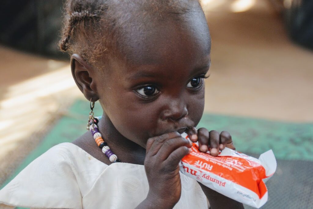 В ООН призвали увеличить объем продовольственной помощи голодающим