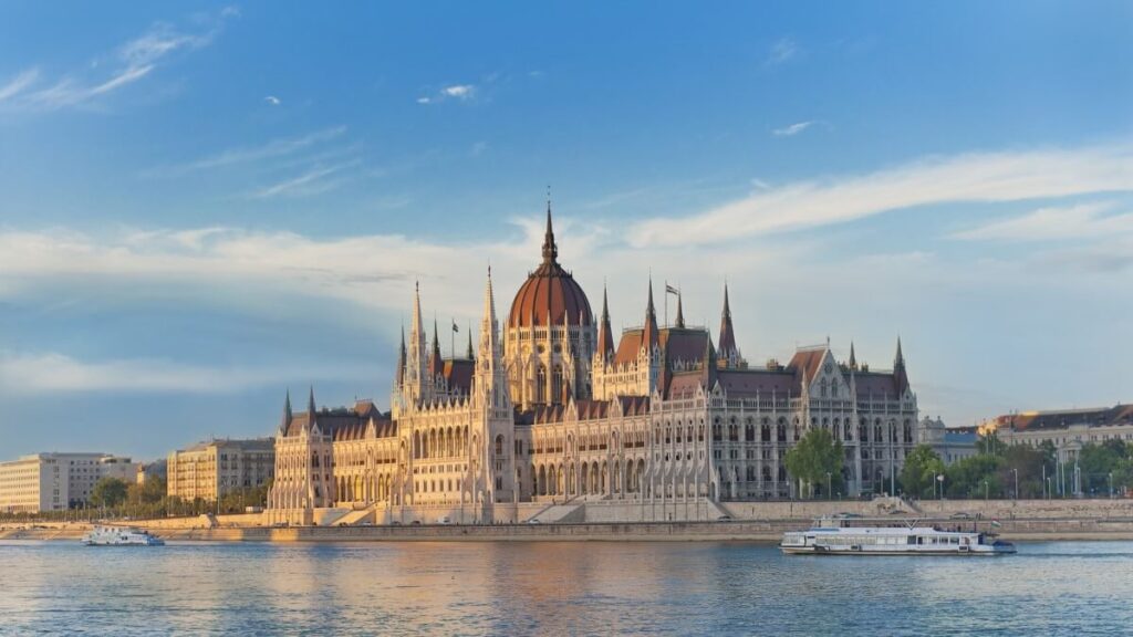 В Венгрии снизилось число туристов
