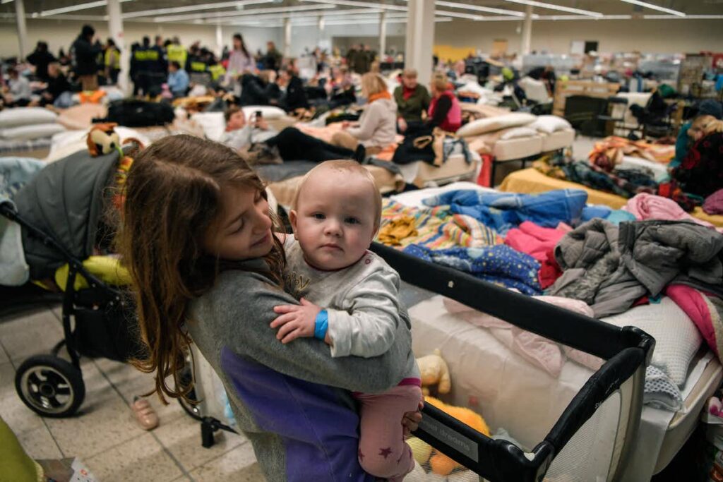 Германия приняла 670000 беженцев, а Чехия — более 400000