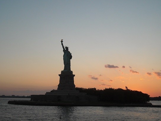Статуя Свободы (46 м) - США