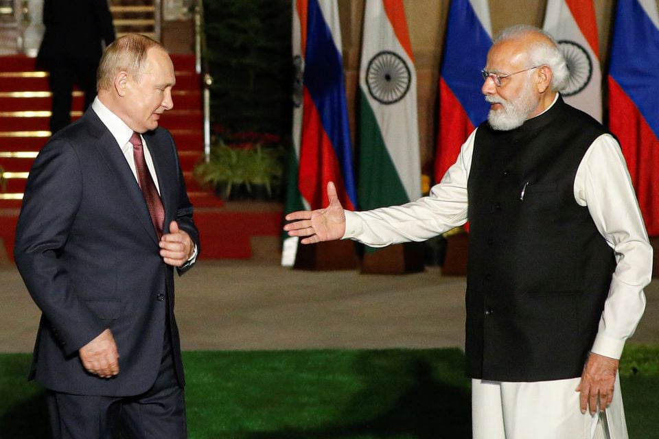Индия увеличила импорт нефти из России