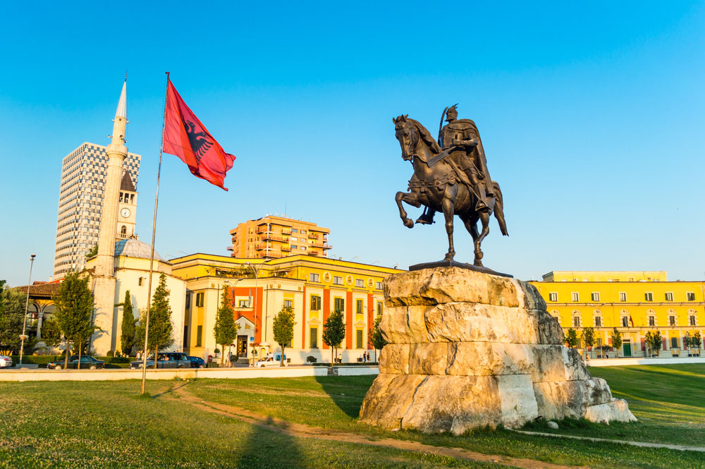Познакомьтесь с историей Албании в Тиране