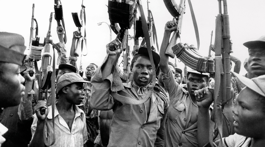 РЕНАМО боролась против правительства до 1992 года
