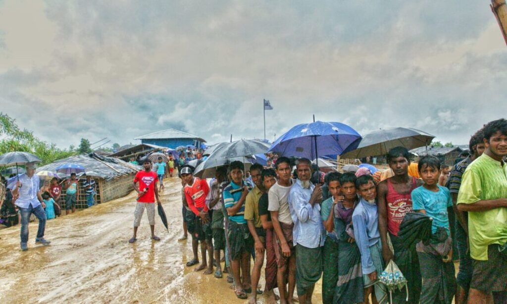 Как начался кризис беженцев рохинджа?