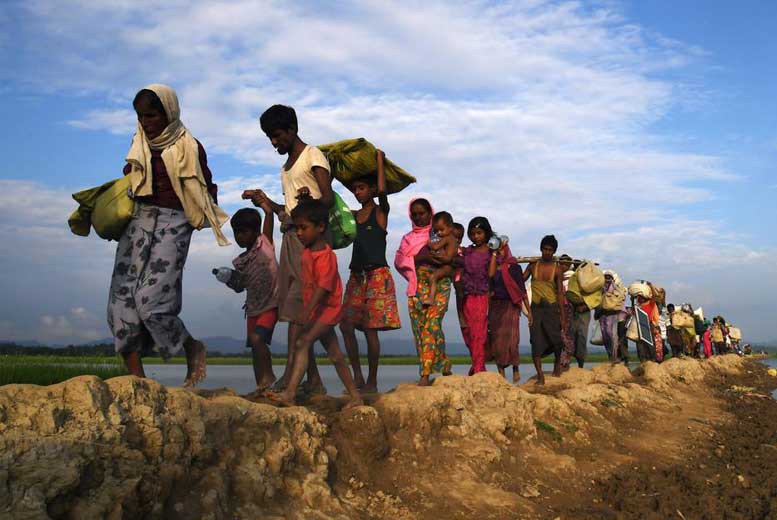 Объясняем, почему произошел кризис беженцев рохинджа