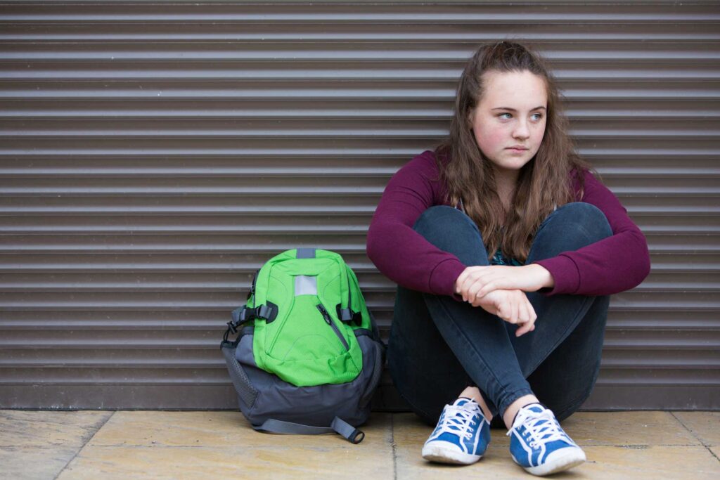 С 2020 года уровень бездомности среди несопровождаемой молодежи снизился на 12%