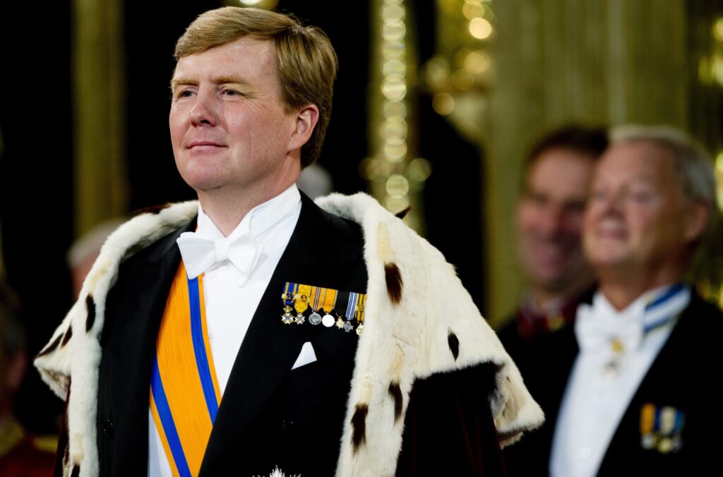 Король Нидерландов - номер 889 в линии наследования британского престола
