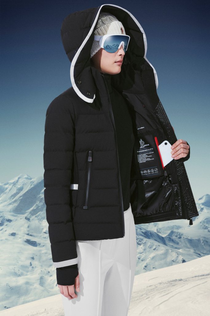 Пуховая лыжная куртка Moncler Grenoble Lamoura