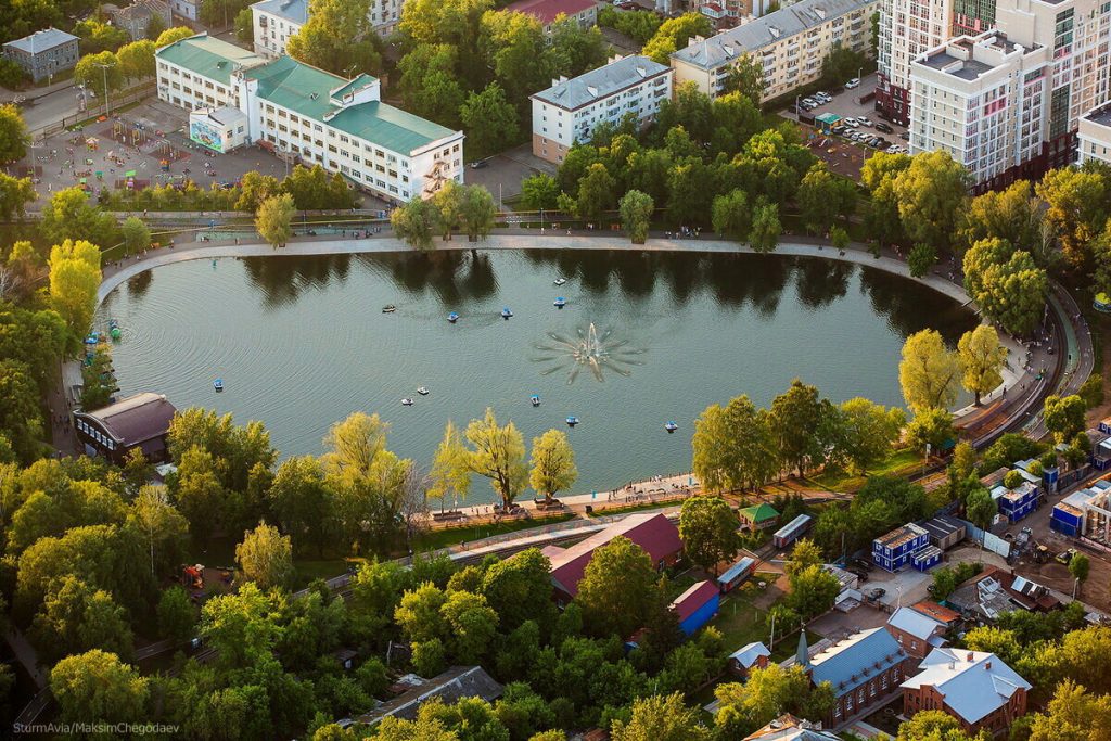 Парк им. И. Якутова - очаровательный парк с аттракционами