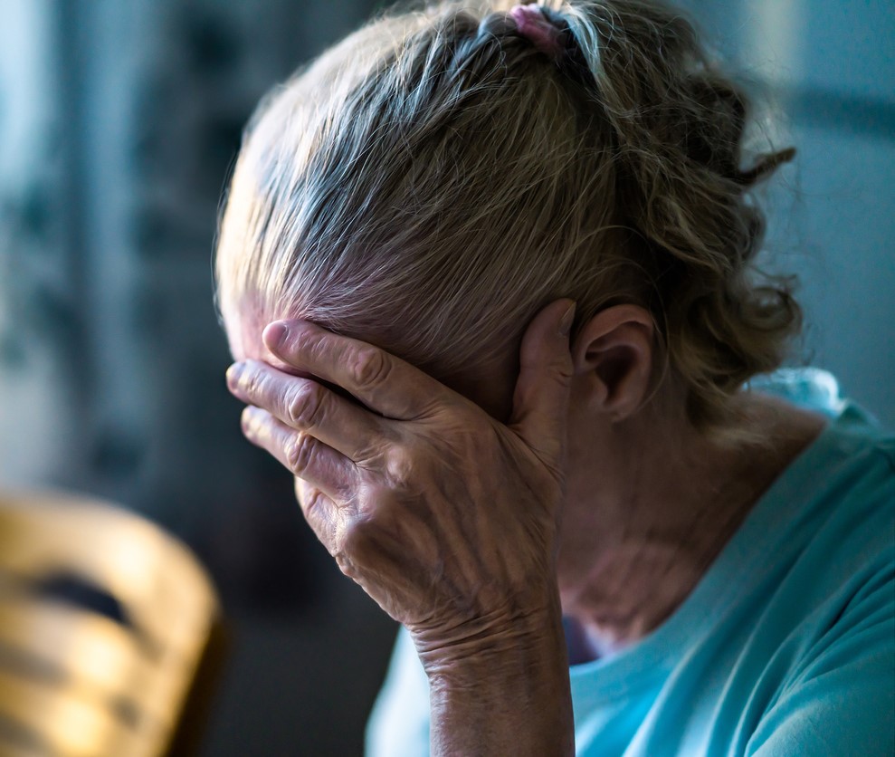 Депрессия и самоубийства среди пожилых людей