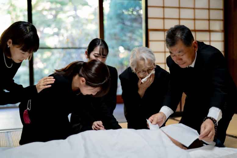 Что нужно знать о традициях похорон в Японии?