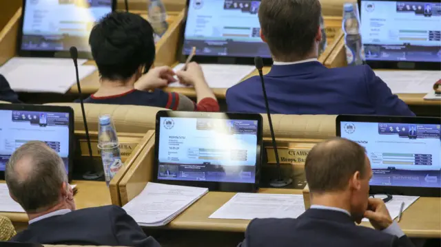 Есть ли законы, запрещающие порнографию в России?