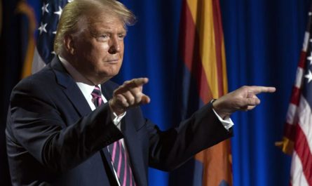Чем Дональд Трамп напугал американских педофилов?