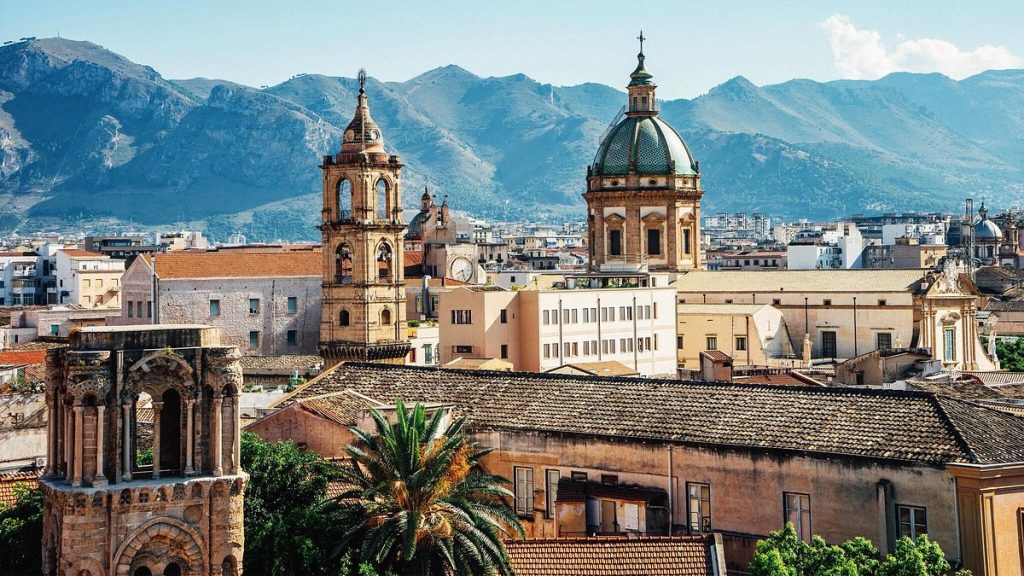 ТОП-20 лучших стран для отдыха в апреле