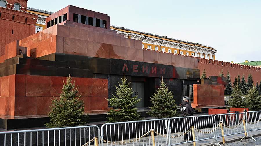 Почему закрыли Мавзолей