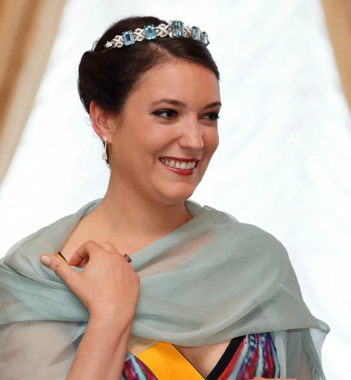 20 самых красивых современных принцесс со всего мира