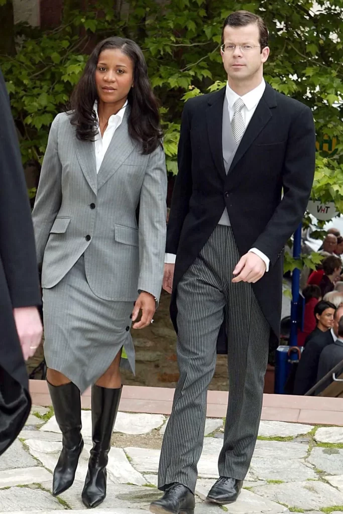 20 самых красивых современных принцесс со всего мира