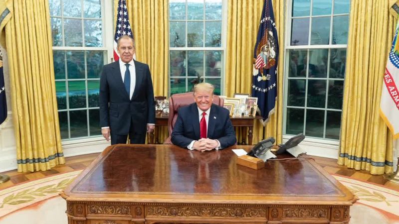 10 фактов о том, что Трамп знает русский язык