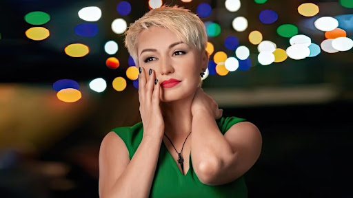 ТОП-20 самых красивых певиц России