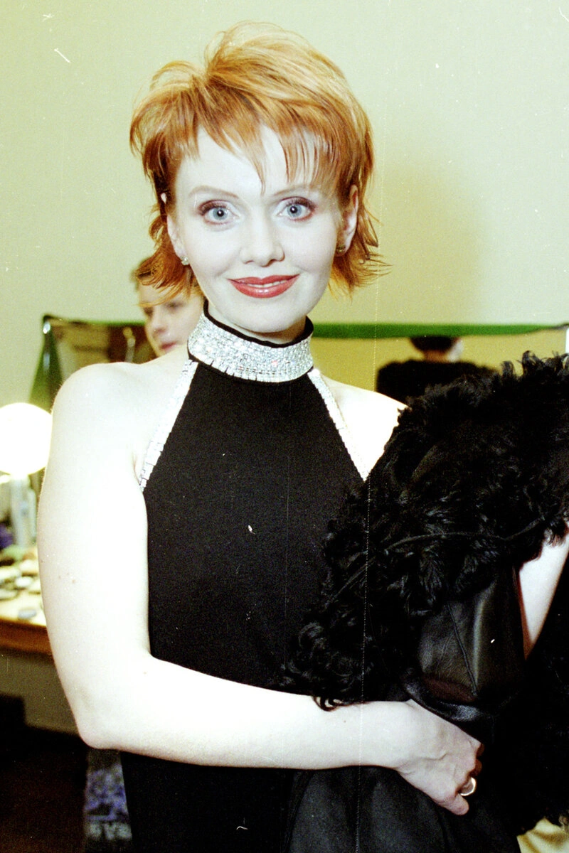 ТОП-20 самых красивых русских певиц 90-х годов