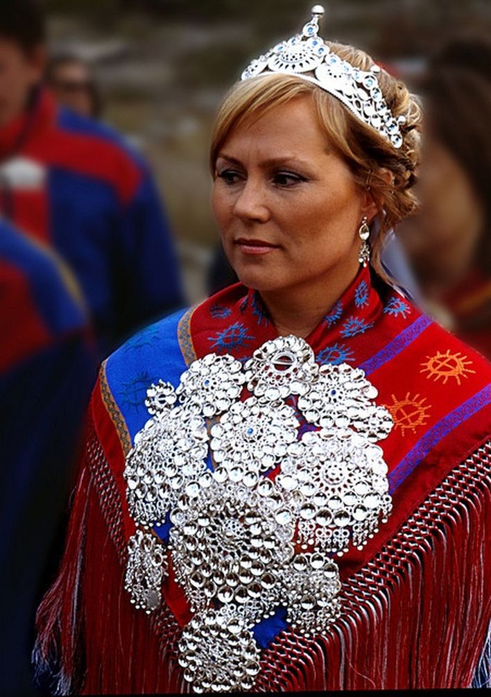 15 самых красивых украшений народов России