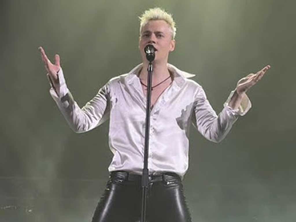 Певец SHAMAN расплакался на сцене в Минске — что произошло в Белоруссии