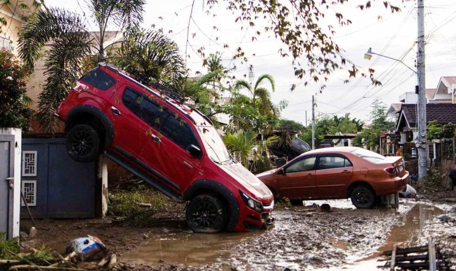 Тайфун «Кальмаэги»: города Филиппин в руинах, сотни погибших и пропавших без вести