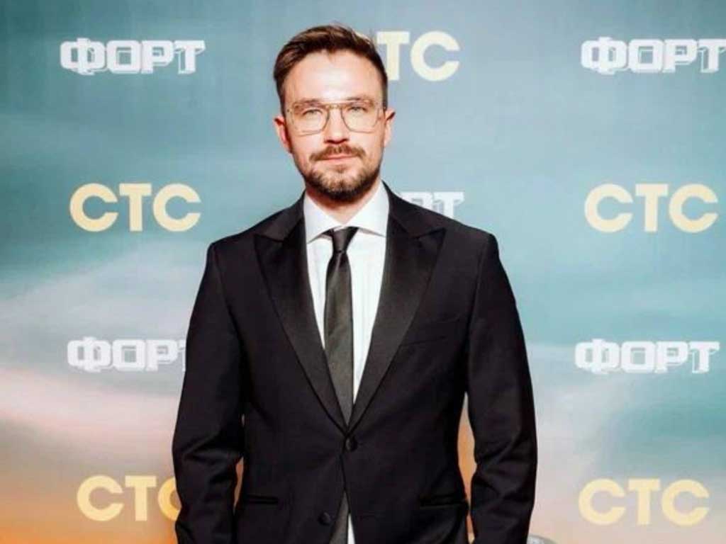 ТОП-20 самых красивых русских актеров 2026 года (ФОТО)