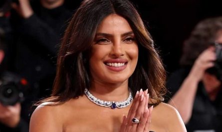 20 самых красивых индийских женщин старше 40 лет - рейтинг
