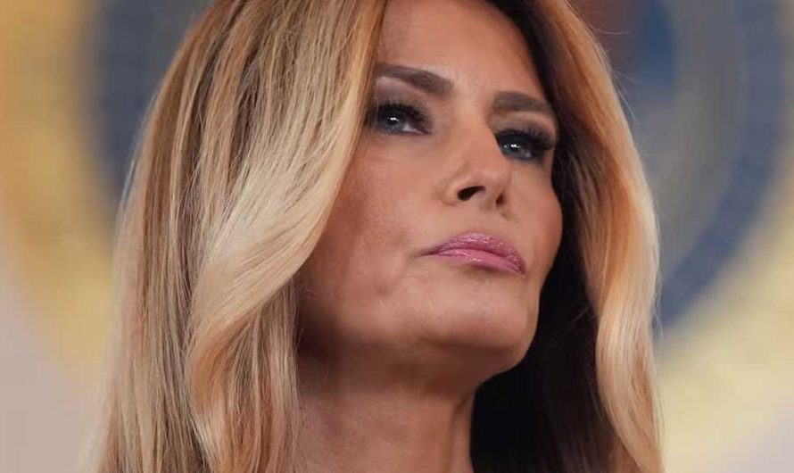 7 редких фото Мелании Трамп и Эпштейна