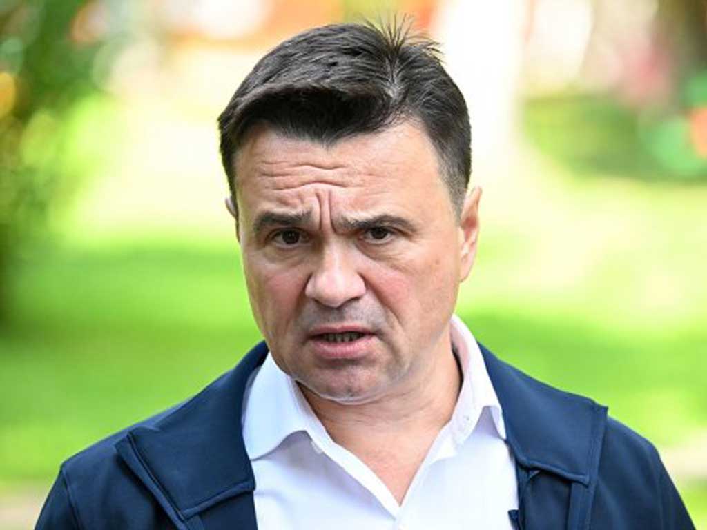 Беспилотник попал в жилой дом в Чехове: Андрей Воробьев раскрыл подробности массированной атаки на Подмосковье