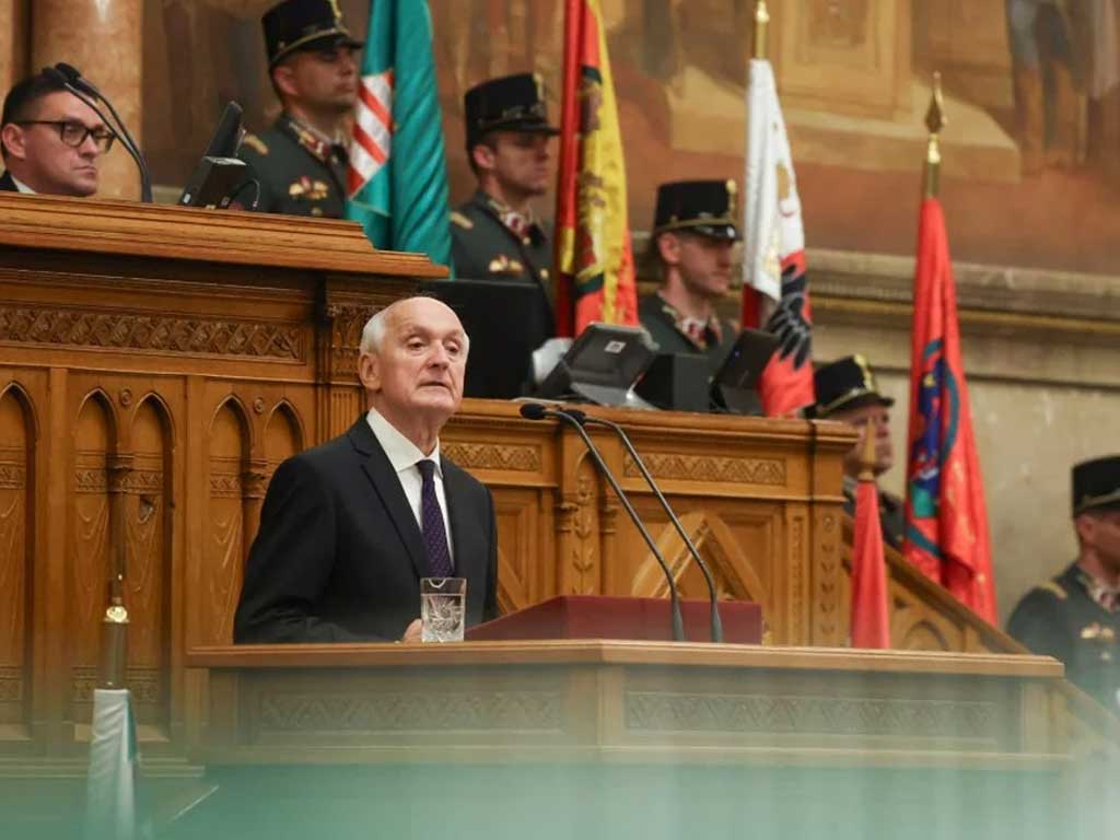 Месть судьи: Как человек, уволенный Орбаном, стал президентом Венгрии